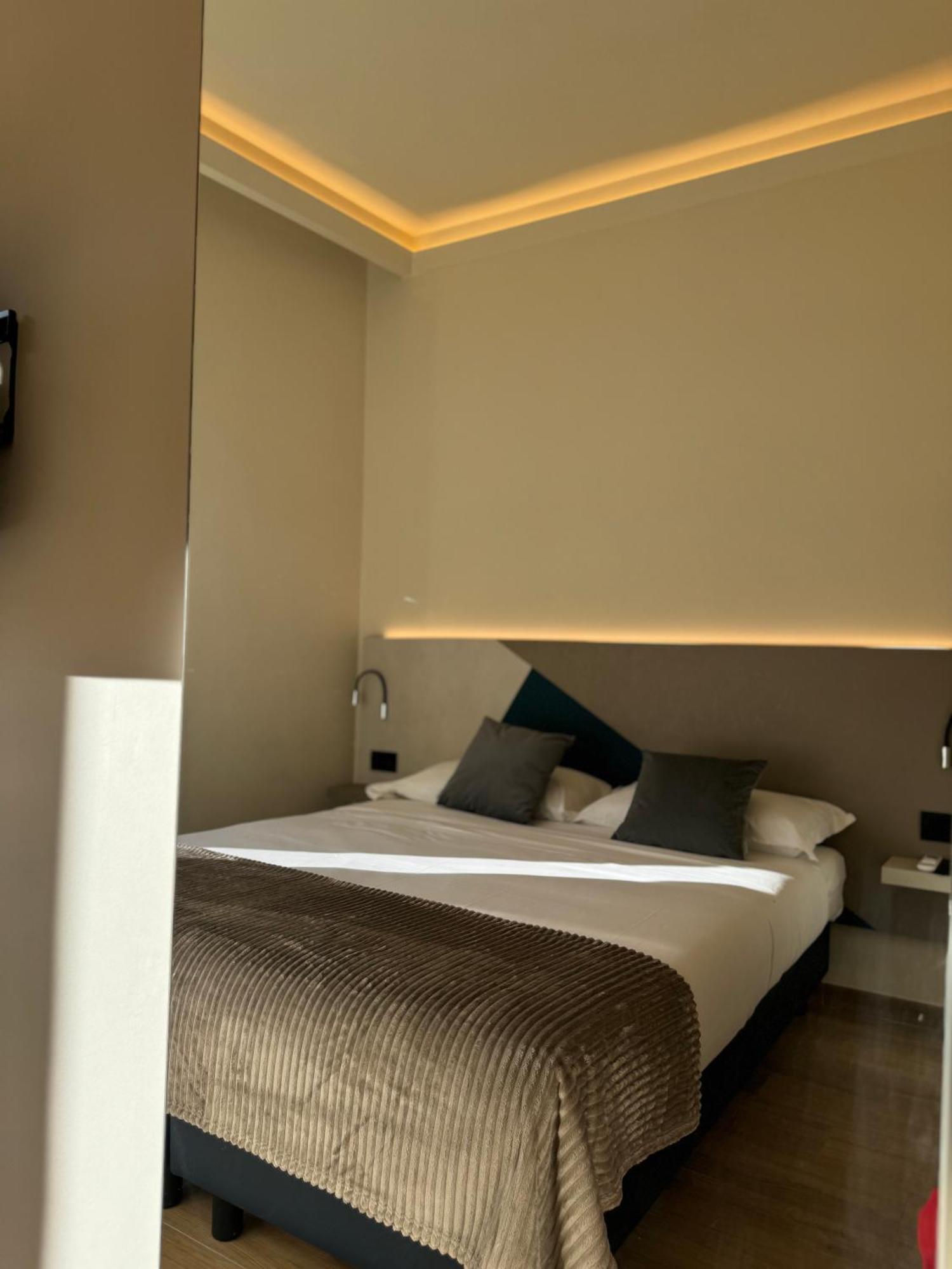 Honeycomb Guesthouse Rome Buitenkant foto